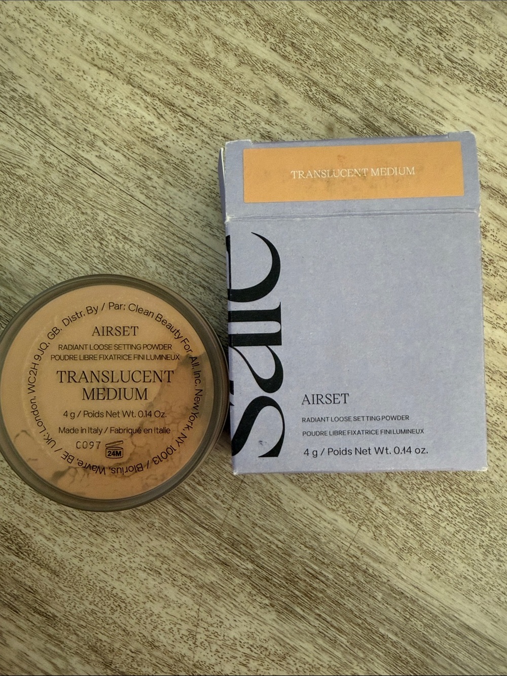 Saie Airset Radiant Loose Setting Powder - Translucent Medium (Beige)